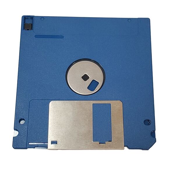 Wolfenstein 3D CrystalVision Software PC 3.5" Floppy Disk Vintage Computer Game - Picture 3 of 3